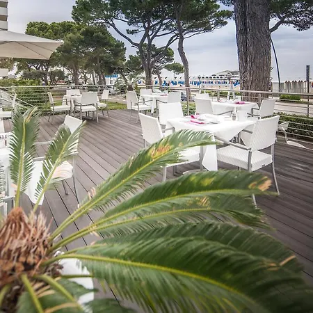 Otel Luna Lignano Sabbiadoro