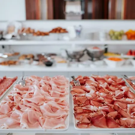 Otel Luna Lignano Sabbiadoro