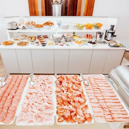 Otel Luna Lignano Sabbiadoro